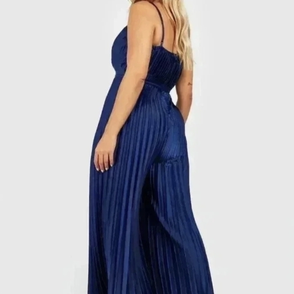 Elegant Blue Plus Size Pleated Wide Leg Jumpsuit - Picture 2 of 3